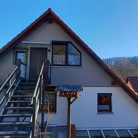 Kleine, Gemuetliche Dachgeschosswohnung Laudenbach  Bagian luar foto