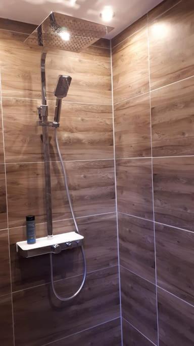 Kleine, Gemuetliche Dachgeschosswohnung Laudenbach  Bagian luar foto